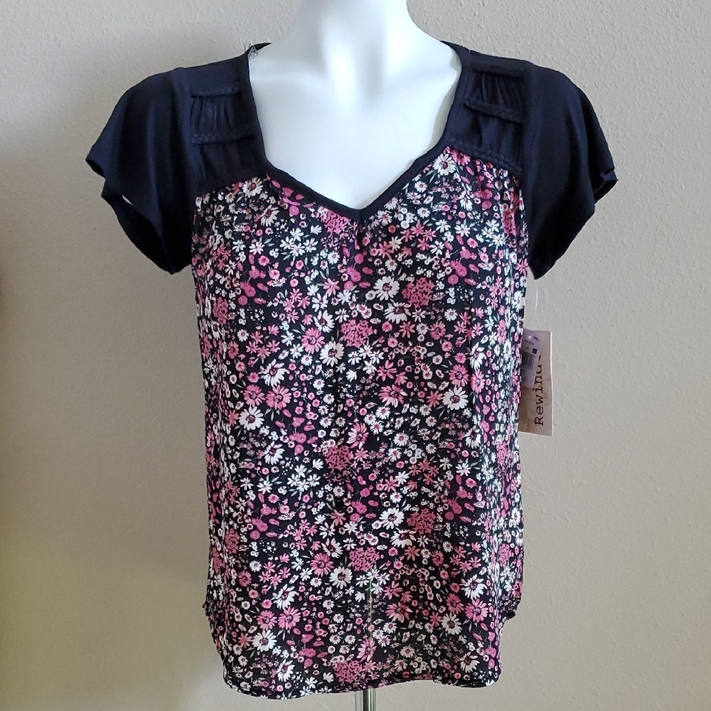 Womens Rewind Black Rose Cap Sleeve V Neck Blouse Top Size XS Floral Chiffon NWT